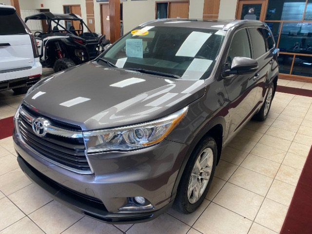 Used 2014 Toyota Highlander Limited AWD/4WD image 1