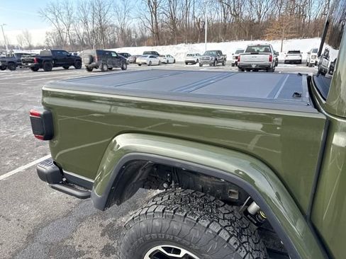Used 2023 Jeep Gladiator Rubicon w/ LED Lighting Group image 12