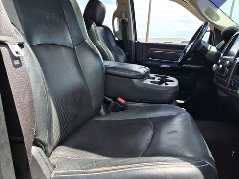 Used 2017 RAM 1500 Laramie w/ Convenience Group AWD/4WD image 16