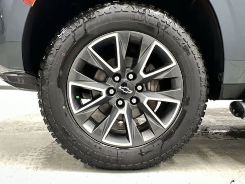 Used 2021 Chevrolet Tahoe Z71 w/ Luxury Package image 34