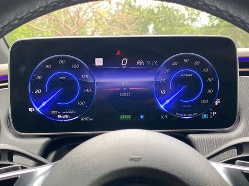 Used 2023 Mercedes-Benz EQE 350+ 4MATIC SUV w/ AMG Line Exterior Package image 33