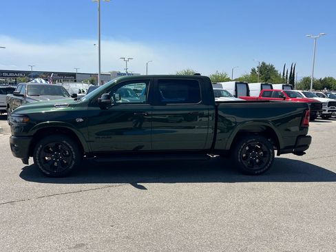 New 2026 RAM 1500 4x4 Crew Cab image 3