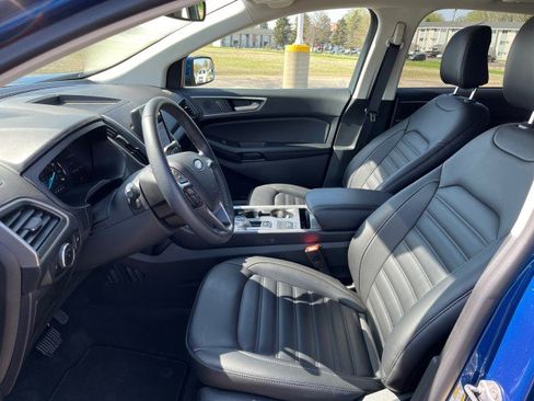 Used 2024 Ford Edge SEL image 9