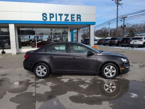 Used 2016 Chevrolet Cruze LT image 11