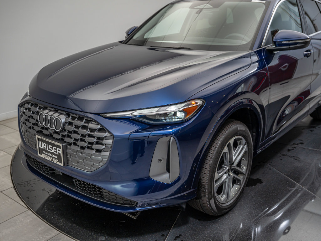 New 2026 Audi Q5 Premium AWD/4WD image 13