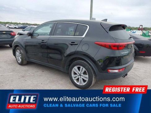 Used 2017 Kia Sportage LX image 6