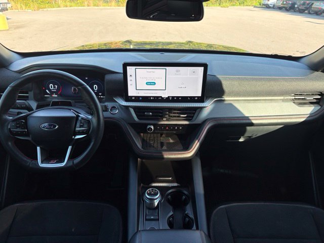 Used 2025 Ford Explorer ST RWD image 12