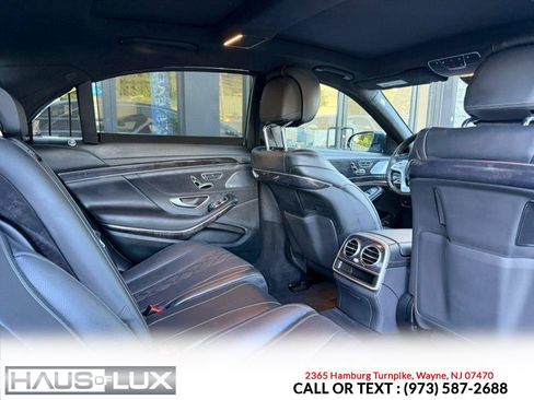 Used 2018 Mercedes-Benz S 560 4MATIC Sedan w/ AMG Line Exterior image 23