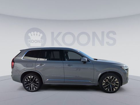 New 2026 Volvo XC90 B6 Plus image 8