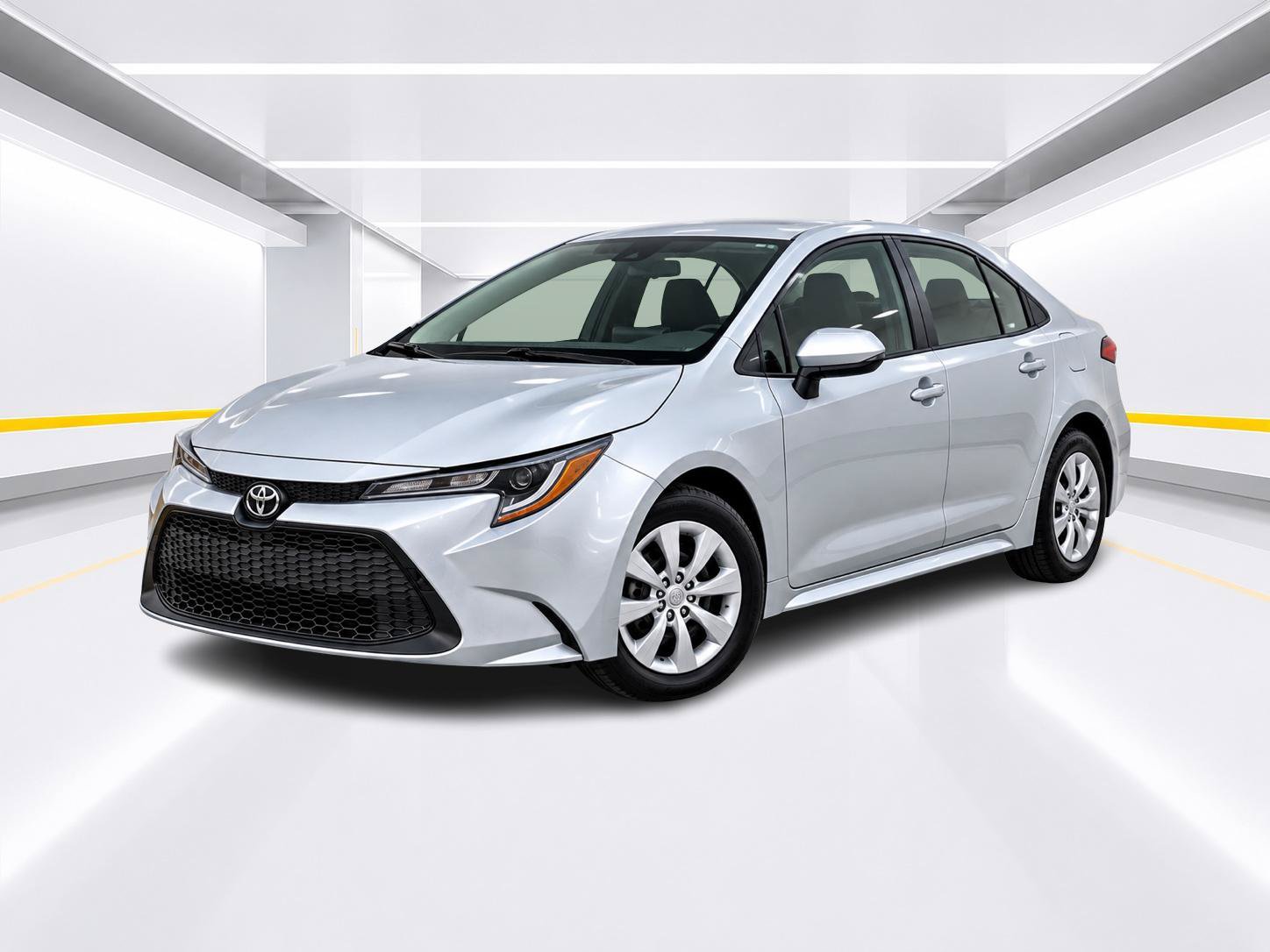 Used 2020 Toyota Corolla LE FWD image 1