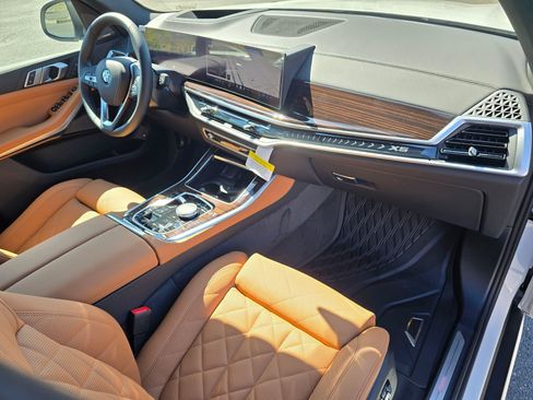 New 2026 BMW X5 xDrive50e AWD/4WD image 15