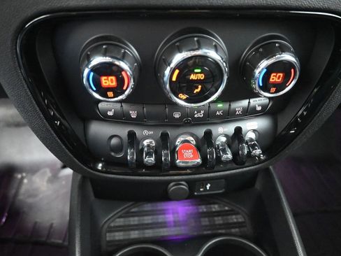 Used 2020 MINI Cooper Clubman S w/ Storage Package image 4