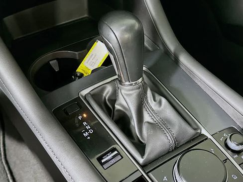 Used 2021 MAZDA MAZDA3 s image 18