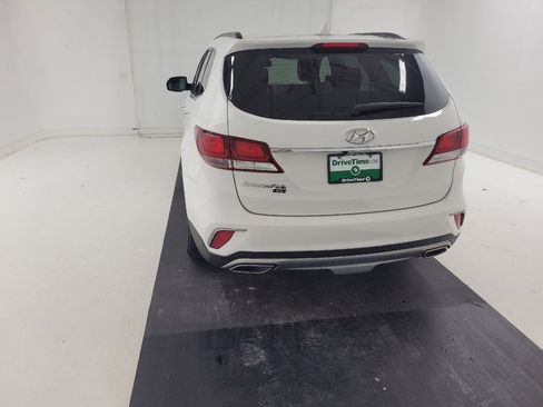 Used 2019 Hyundai Santa Fe XL SE w/ SE Premium Package 02 FWD image 6
