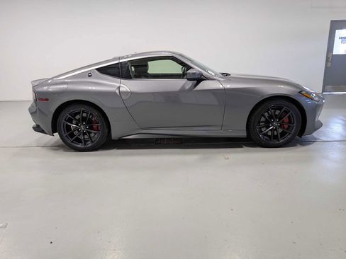 Used 2024 Nissan Z Performance w/ Floor Mat Package image 7