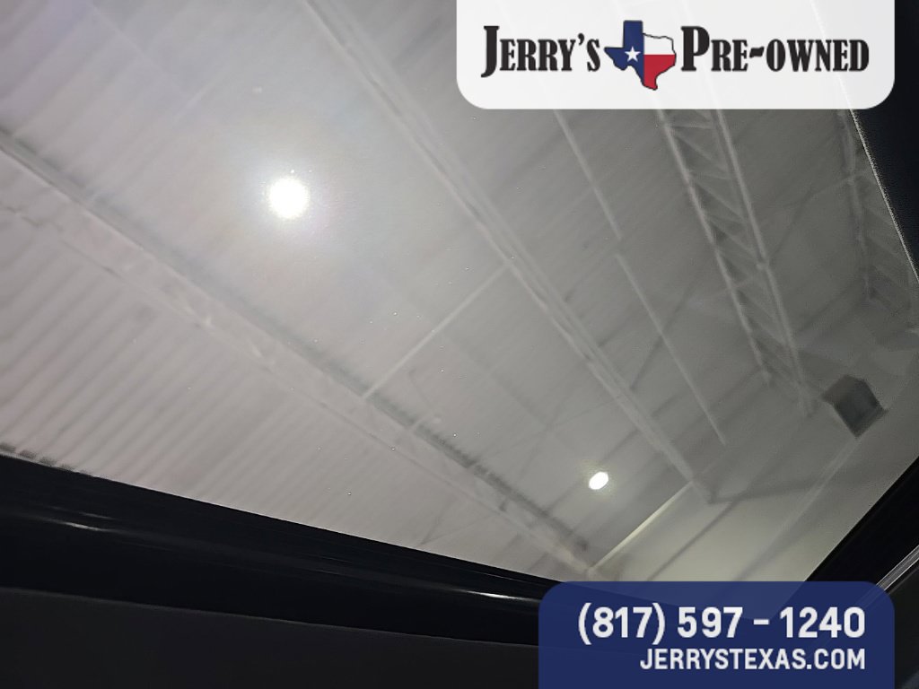 Used 2021 GMC Sierra 1500 Denali w/ Denali Ultimate Package AWD/4WD image 12