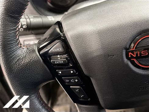 Used 2022 Nissan Frontier PRO-4X w/ Off-Road Protection Package image 12