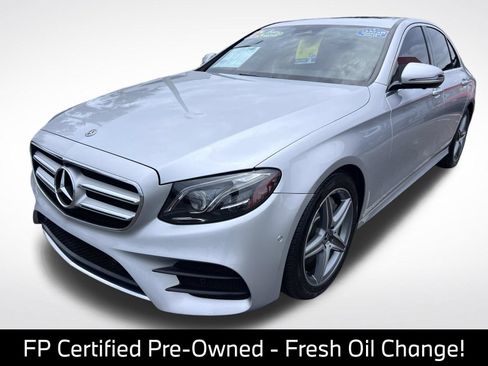 Used 2019 Mercedes-Benz E 300 image 4
