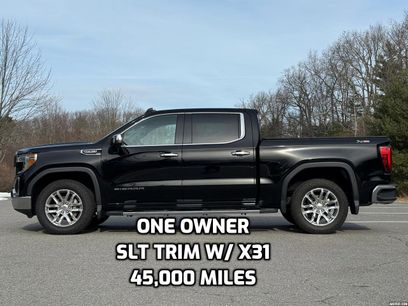Used 2019 GMC Sierra 1500 SLT w/ SLT Premium Plus Package