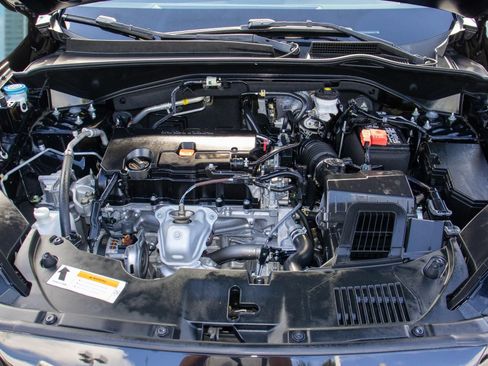 Certified 2024 Honda HR-V LX image 32