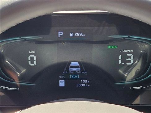 Used 2023 Kia Niro EX FWD image 11