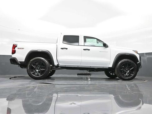 Used 2024 Chevrolet Colorado Trail Boss image 24