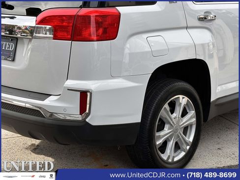 Used 2017 GMC Terrain SLT w/ Driver Alert Package I image 12