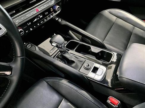 Used 2025 Kia Telluride S FWD image 15