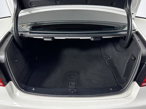 Used 2016 Mercedes-Benz E 350 Sedan image 22