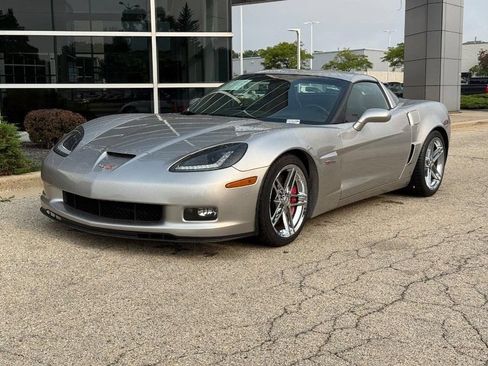 Used 2006 Chevrolet Corvette Z06 w/ Preferred Equipment Group RWD image 7