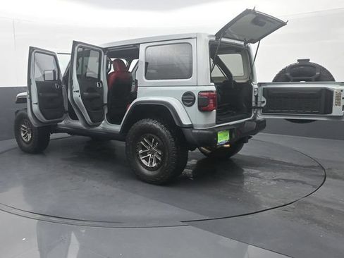 Used 2024 Jeep Wrangler Unlimited Rubicon 392 AWD/4WD image 39