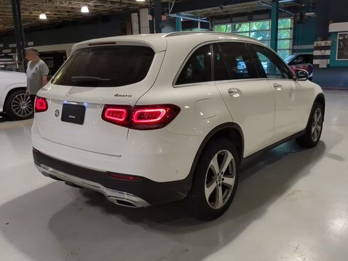 Certified 2022 Mercedes-Benz GLC 300 4MATIC w/ Multimedia Package Lite image 8