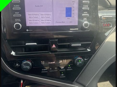 Used 2024 Toyota Camry SE FWD image 6