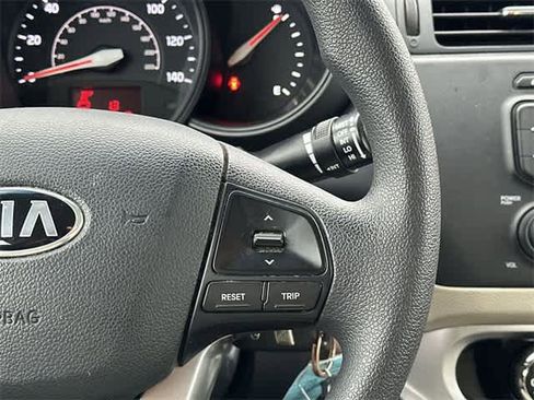 Used 2013 Kia Rio LX w/ PWR Pkg image 9