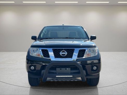 Used 2018 Nissan Frontier SV AWD/4WD image 8