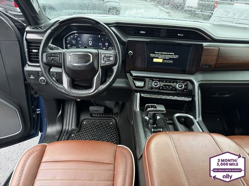 Used 2024 GMC Sierra 1500 Denali Ultimate image 12