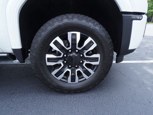 Used 2025 GMC Sierra 2500 Denali Ultimate AWD/4WD image 38