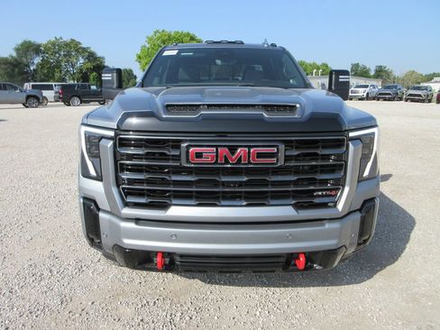 New 2026 GMC Sierra 2500 AT4 w/ AT4 Premium Plus Package AWD/4WD image 12