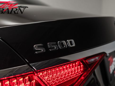 Used 2022 Mercedes-Benz S 500 4MATIC w/ 3D Technology Package image 13