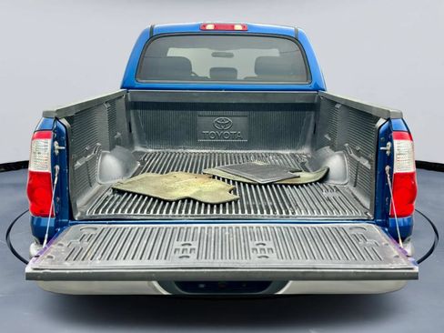 Used 2006 Toyota Tundra SR5 w/ TRD Off-Road Pkg AWD/4WD image 6
