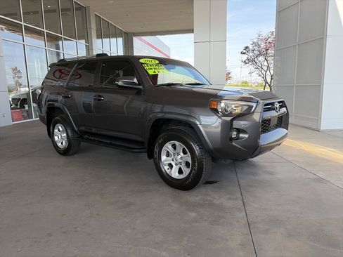 Certified 2023 Toyota 4Runner SR5 Premium image 3