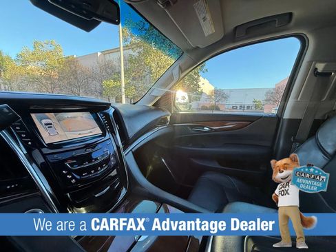 Used 2016 Cadillac Escalade Premium RWD image 61