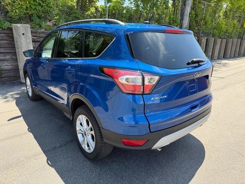 Used 2017 Ford Escape SE w/ Equipment Group 201A AWD/4WD image 26