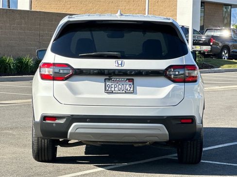 Certified 2023 Honda Pilot EX-L image 4