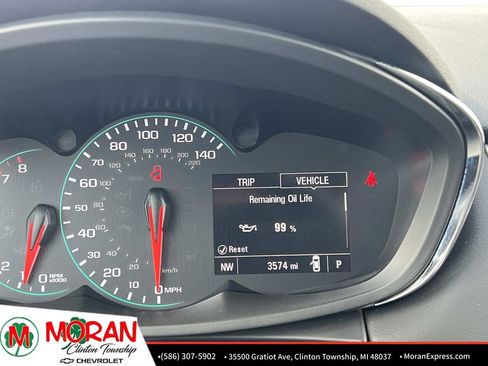 Certified 2022 Chevrolet Trax LT w/ LT Convenience Package image 19