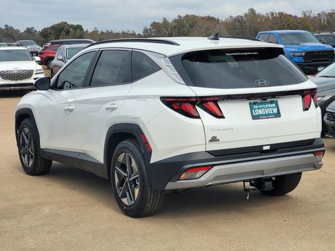 New 2026 Hyundai Tucson SEL FWD image 3