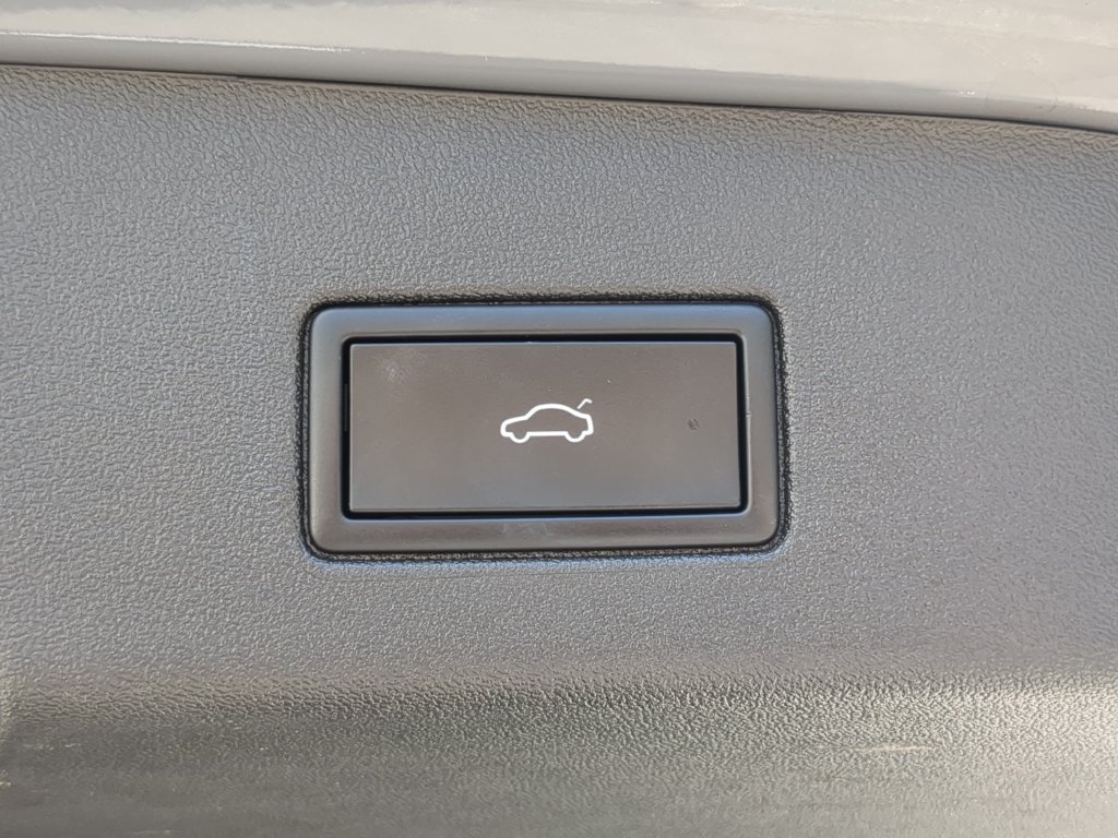 Certified 2023 Volkswagen ID.4 S RWD image 10