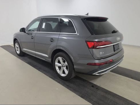 Used 2023 Audi Q7 2.0T Premium w/ Convenience Package AWD/4WD image 3