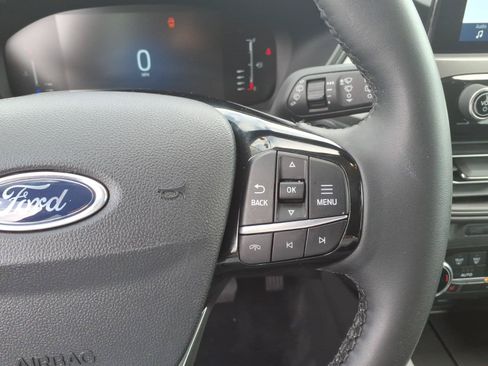 Used 2023 Ford Escape Active AWD/4WD image 19