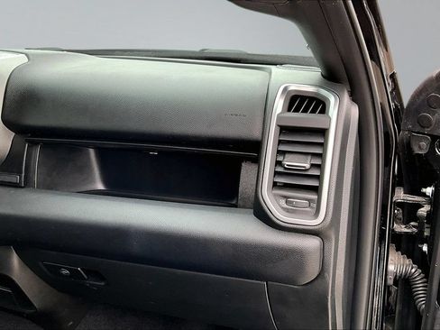 Used 2026 RAM 2500 Big Horn AWD/4WD image 17